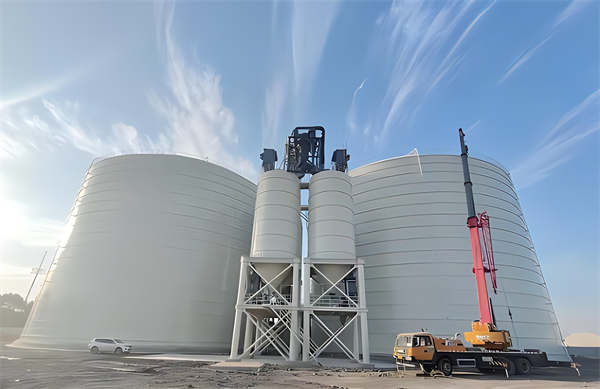 新兴大型钢板库